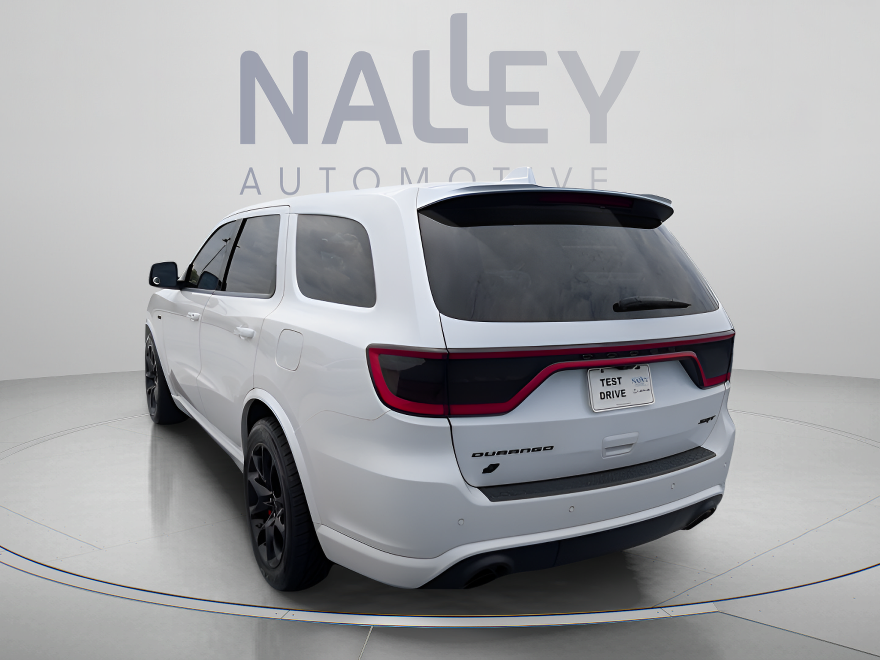Used 2021 Dodge Durango SRT w/ Technology Group AWD/4WD image 3