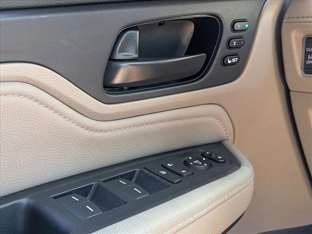 Used 2019 Honda Odyssey Touring video 3