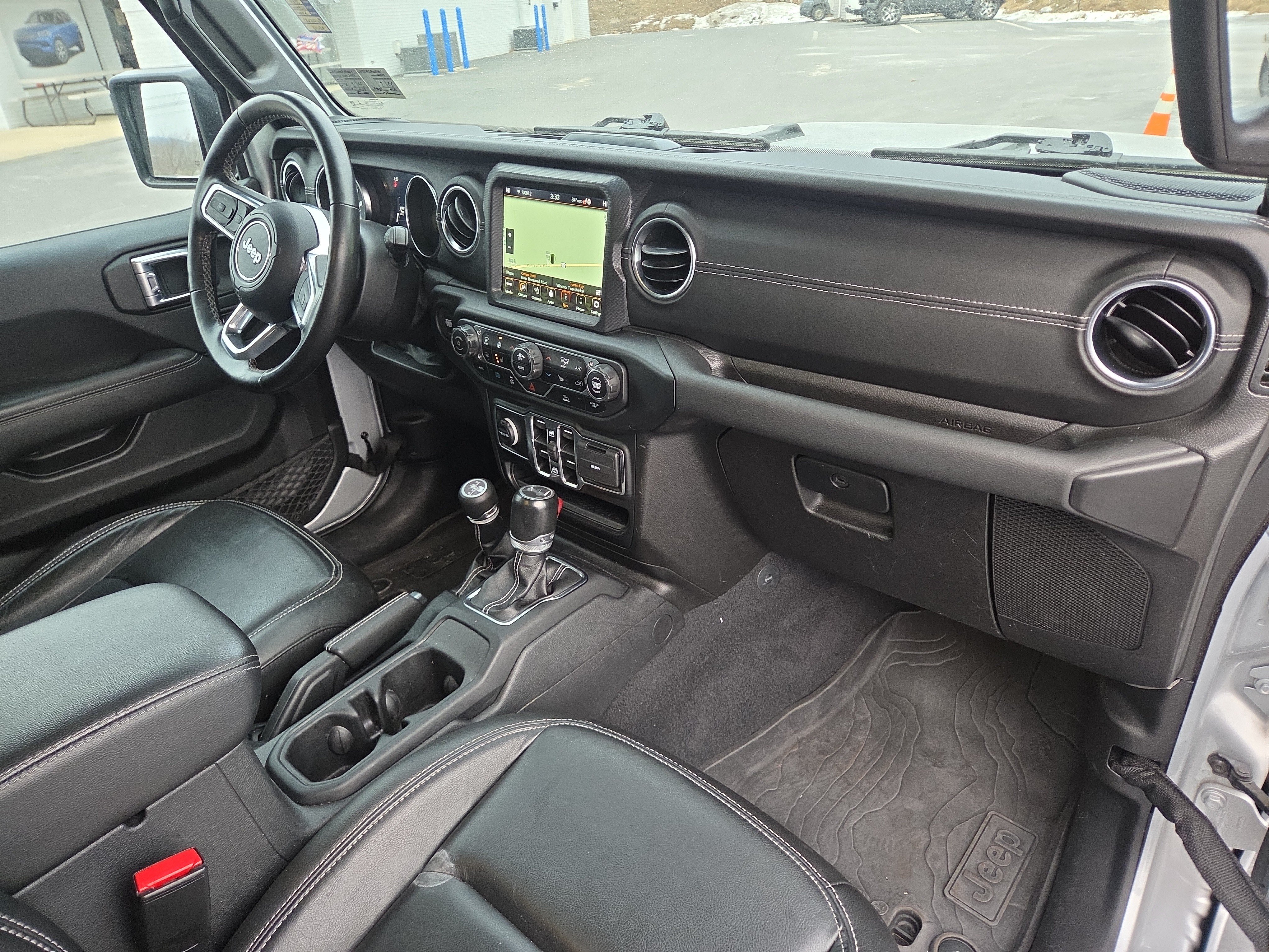 Certified 2023 Jeep Wrangler Unlimited Sahara w/ Cold Weather Group AWD/4WD image 16