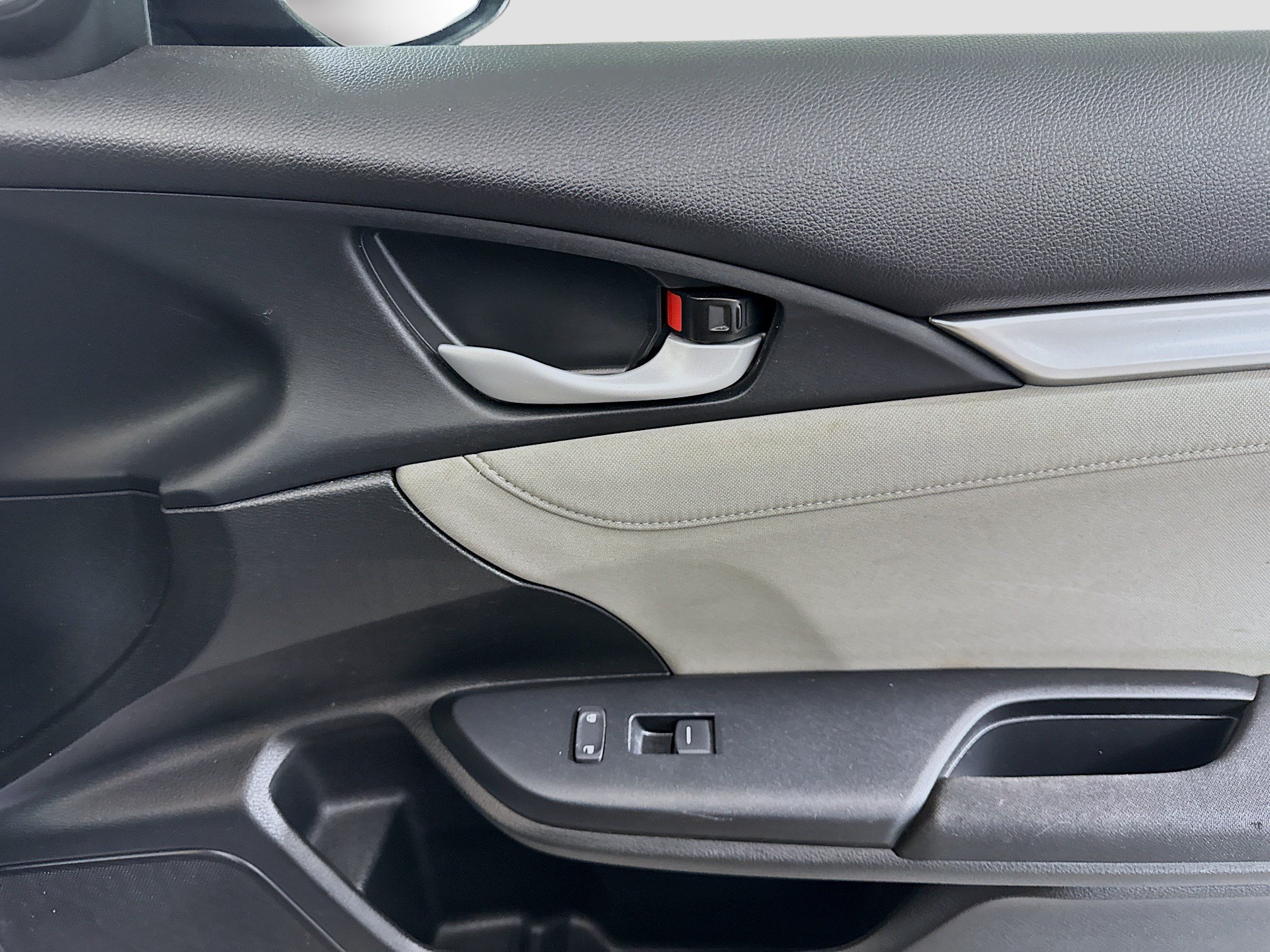 Used 2018 Honda Civic EX image 31
