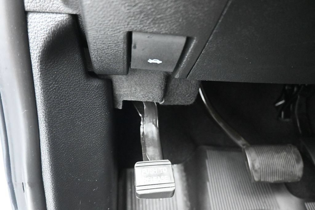 Used 2021 Jeep Grand Cherokee Limited AWD/4WD image 27