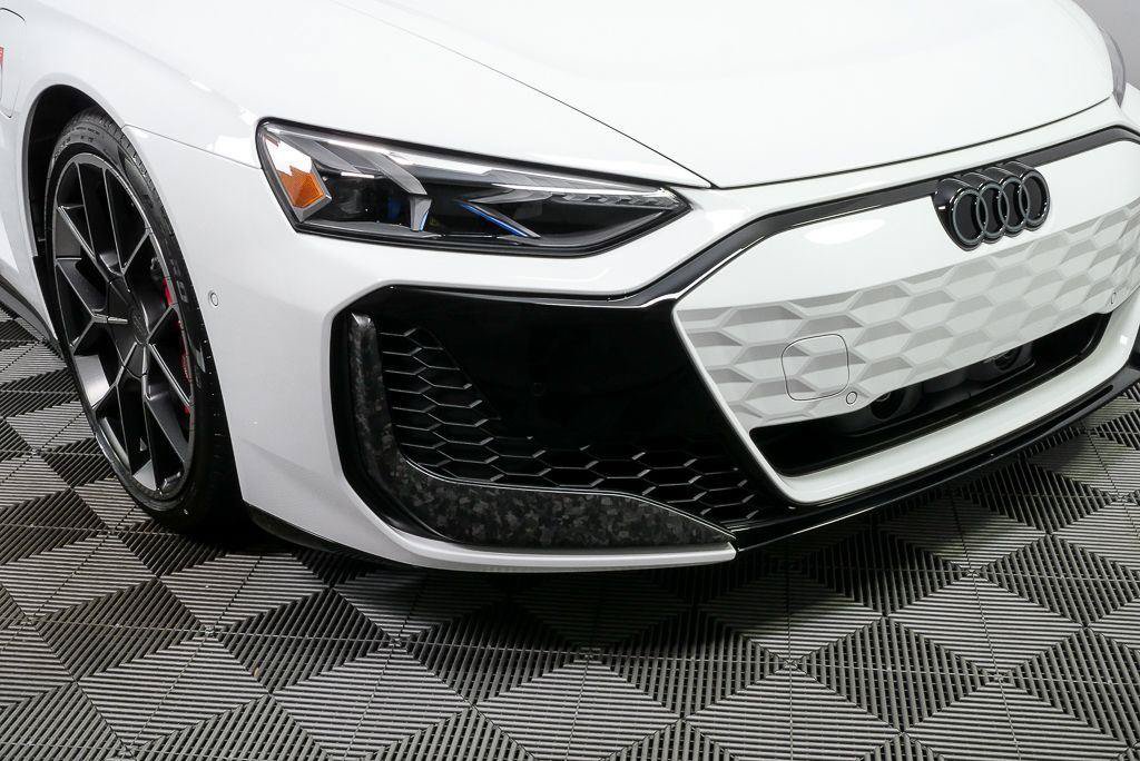 New 2026 Audi RS e-tron GT performance AWD/4WD image 38