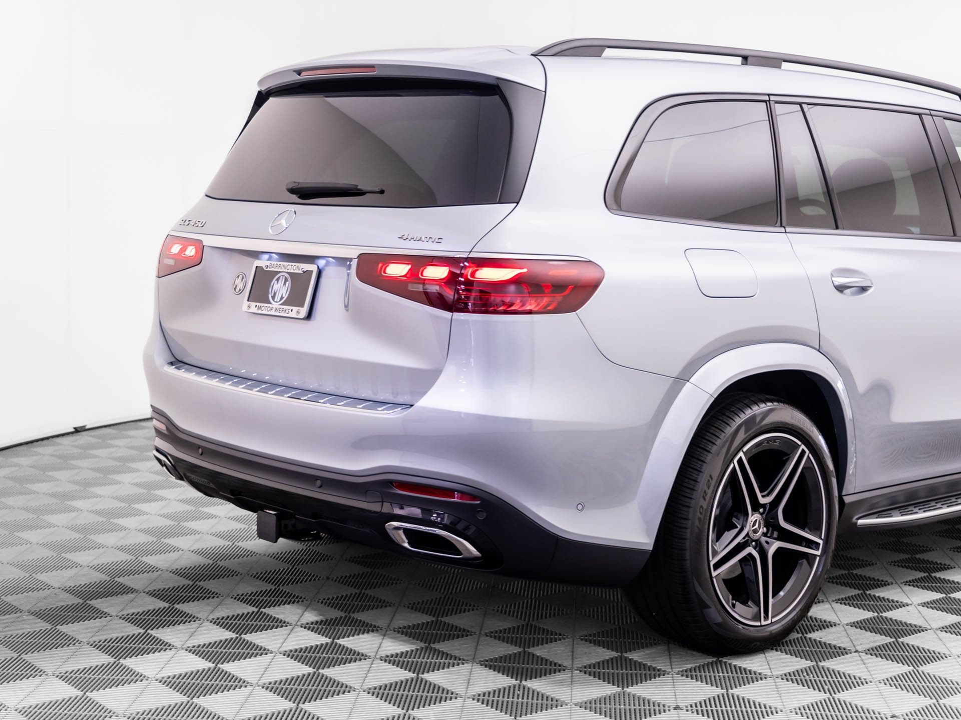 New 2026 Mercedes-Benz GLS 450 4MATIC image 40