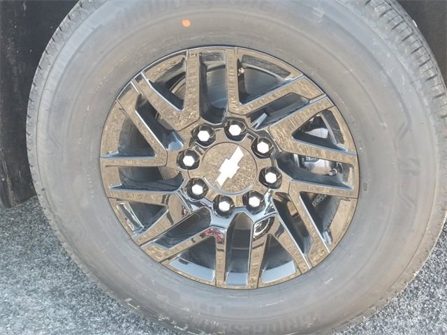 New 2025 Chevrolet Silverado EV LT image 26