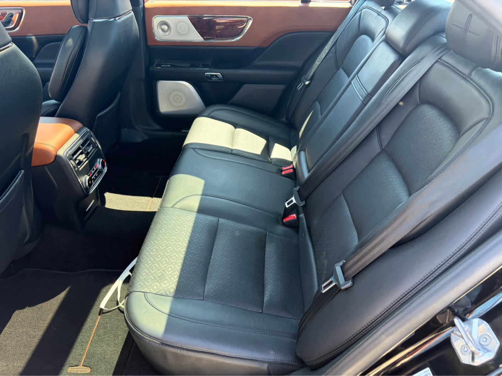 Used 2019 Lincoln Continental Black Label AWD/4WD image 25