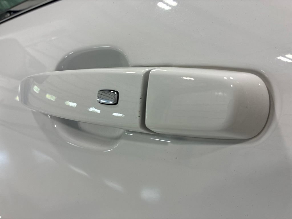 Used 2022 Chevrolet Equinox LT FWD image 12