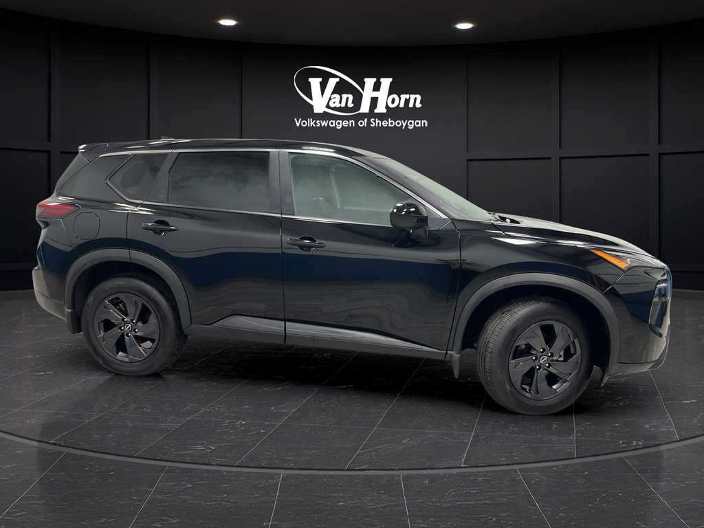 Used 2026 Nissan Rogue SV w/ Cold Weather Package AWD/4WD image 8