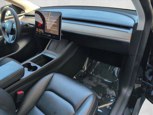 Used 2023 Tesla Model Y Long Range AWD/4WD image 25