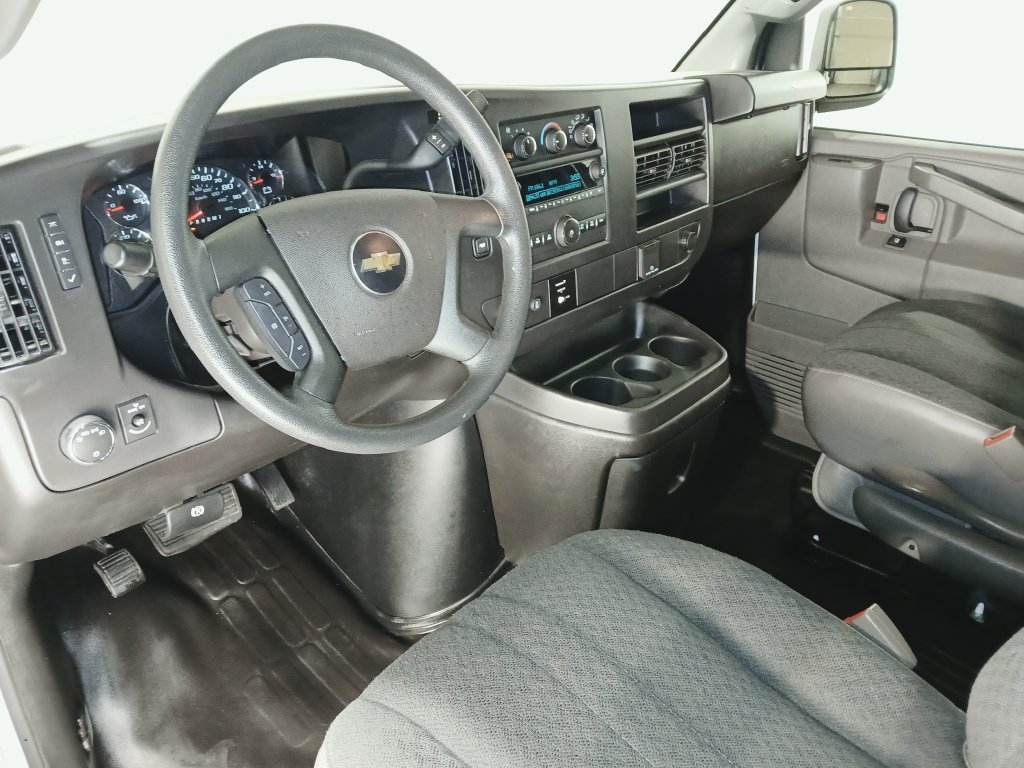 Certified 2025 Chevrolet Express 2500 w/ Driver Convenience Package RWD image 10