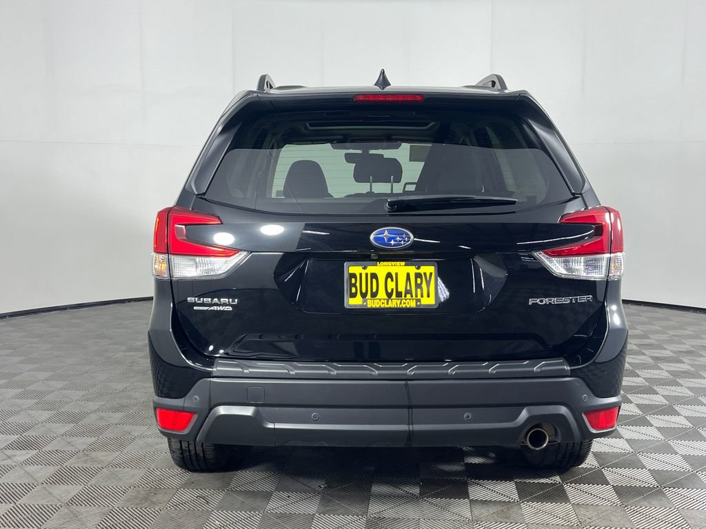 Used 2024 Subaru Forester Limited w/ Pop Package 2 AWD/4WD image 7