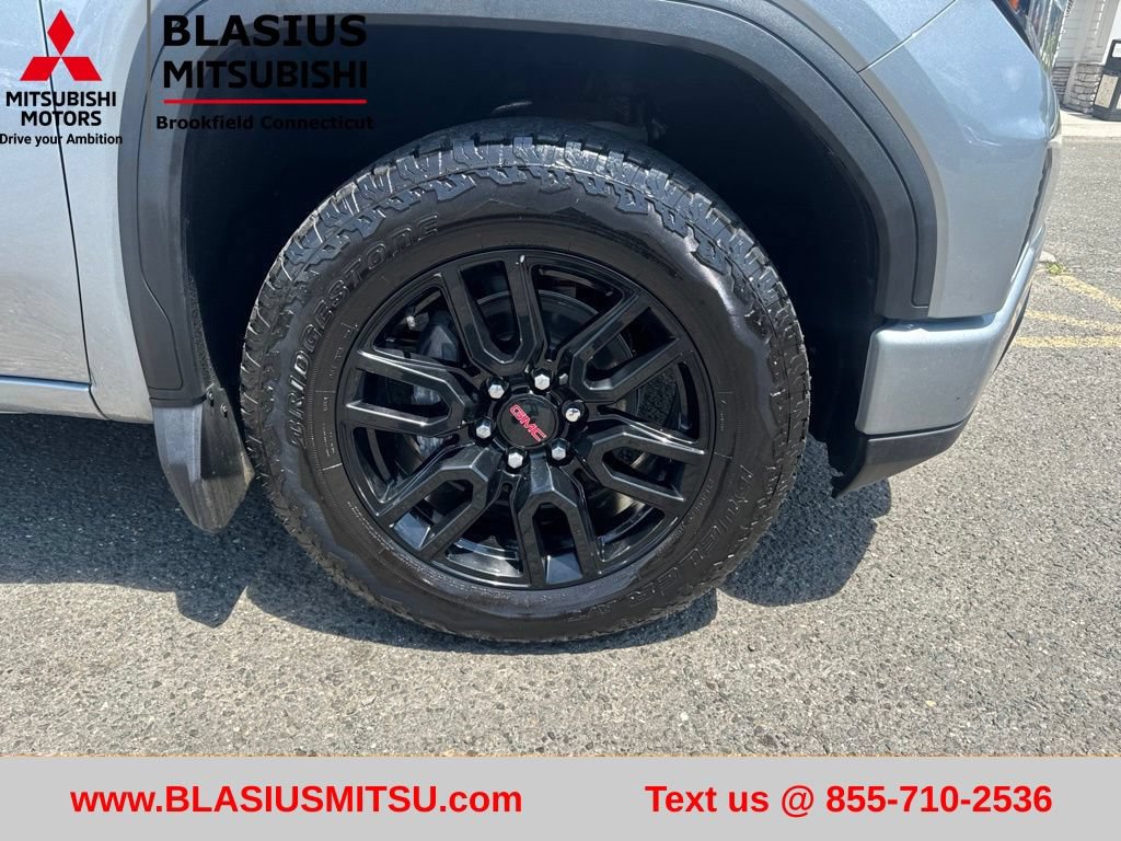 Used 2024 GMC Sierra 1500 Elevation w/ X31 Off-Road Package AWD/4WD image 3