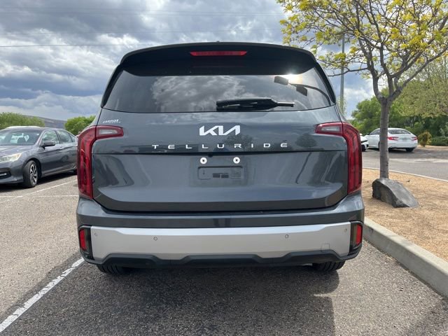 Used 2023 Kia Telluride LX FWD image 21