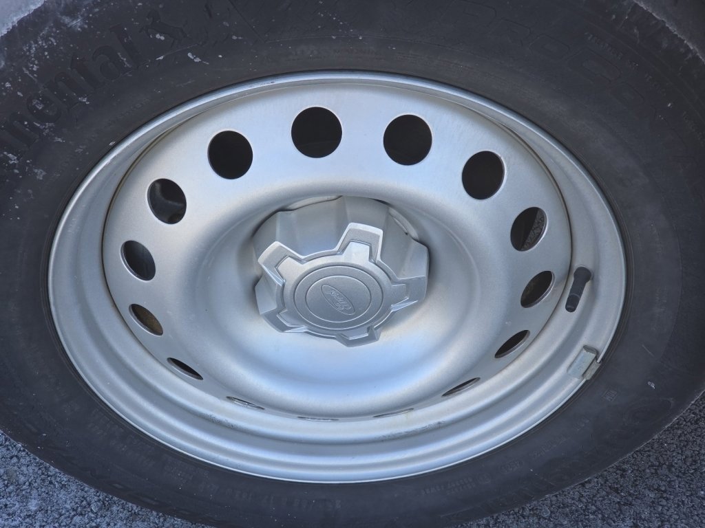 Used 2022 Ford Maverick XL image 32