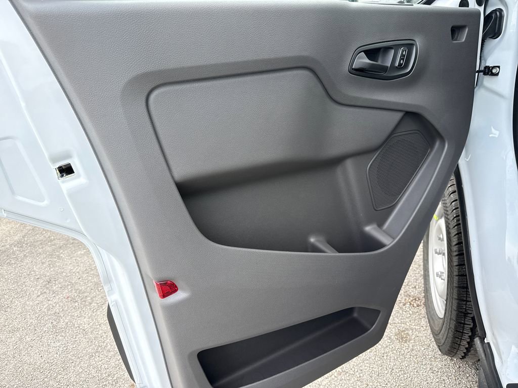 New 2026 Ford Transit 250 148 Medium Roof w/ Load Area Protection Package image 17