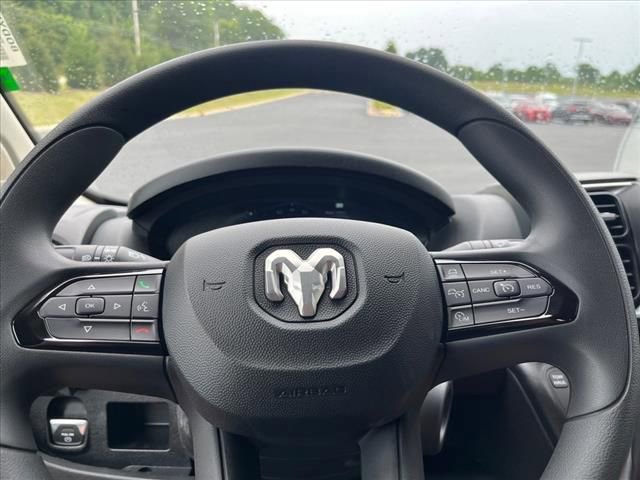 Used 2024 RAM ProMaster 2500 w/ Quick Order Package 22H SLT+ image 15