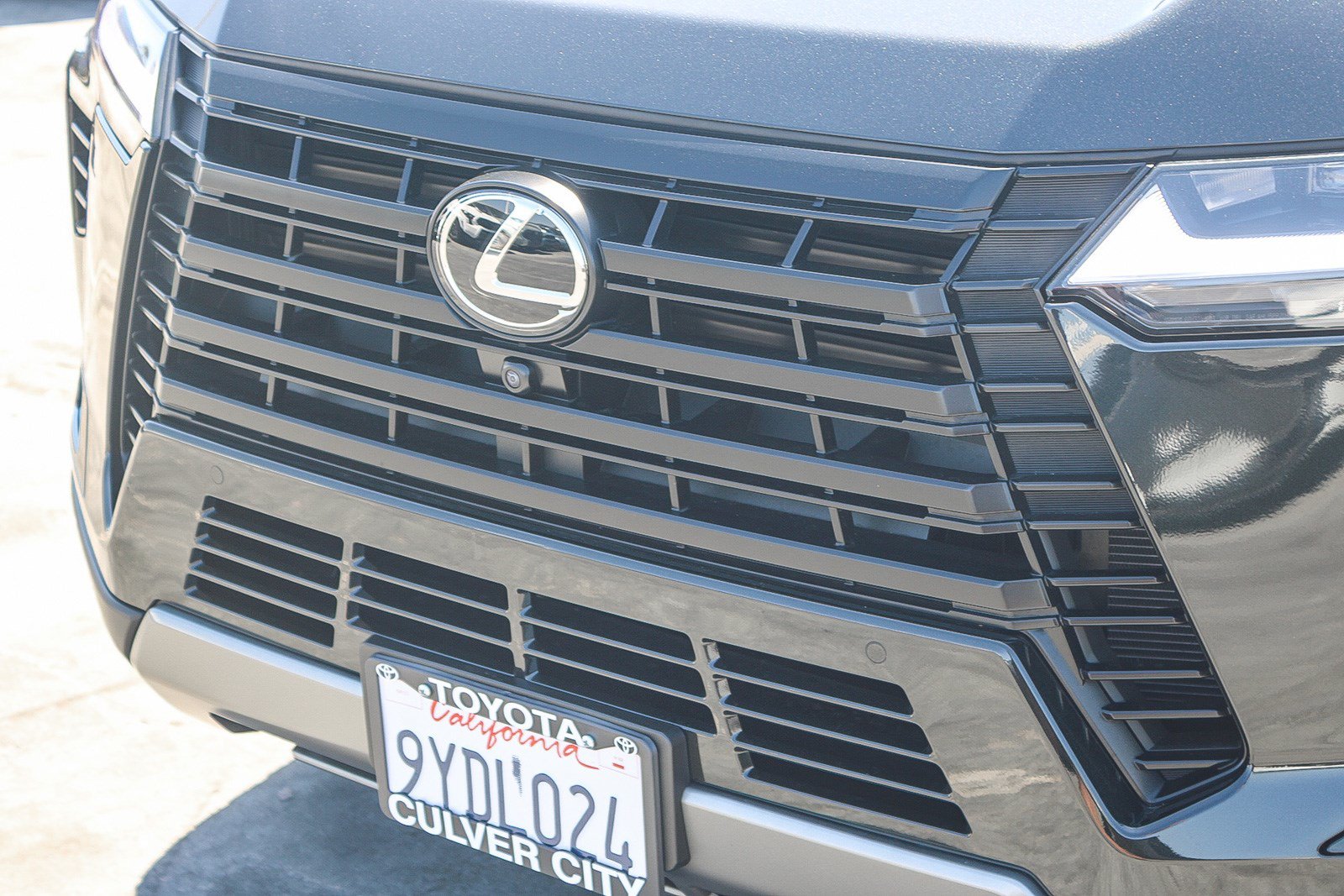 Used 2026 Lexus GX 550 AWD/4WD image 6