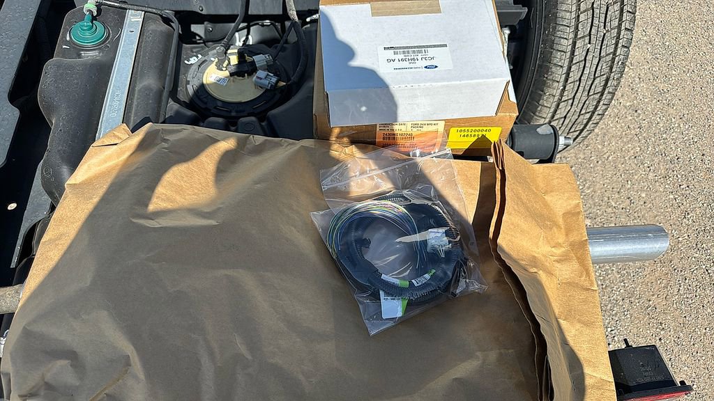 New 2024 Ford F350 XL w/ XL Chrome Package RWD image 15