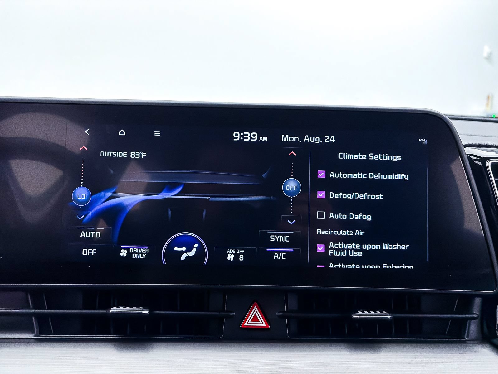 Certified 2023 Kia Sportage EX AWD/4WD image 24
