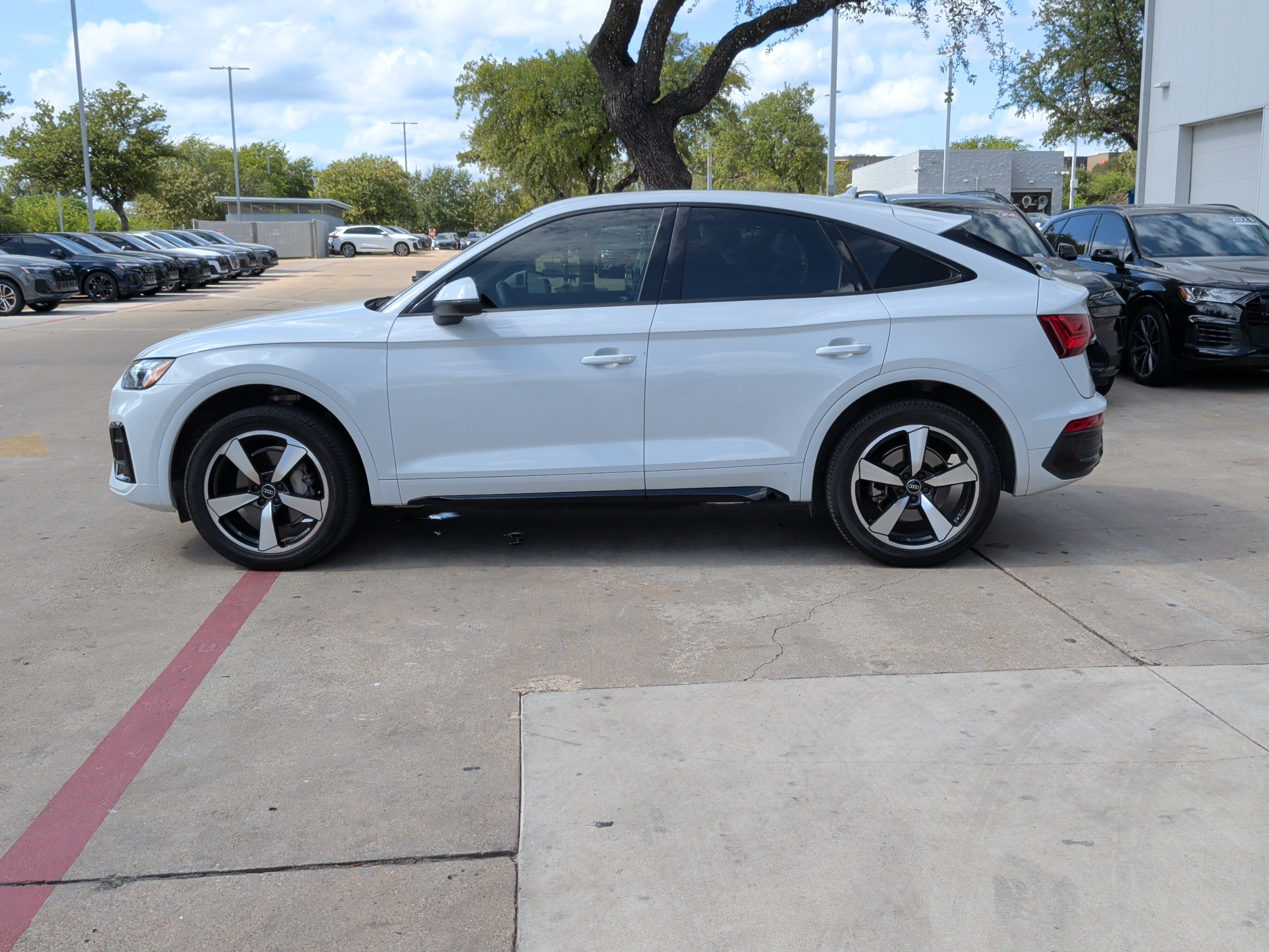 Used 2023 Audi Q5 2.0T Premium Plus AWD/4WD image 7