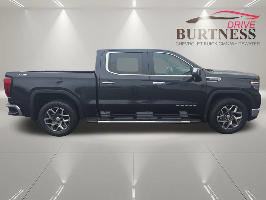 Certified 2023 GMC Sierra 1500 SLT w/ SLT Premium Package AWD/4WD image 9