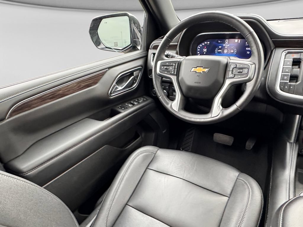 Used 2022 Chevrolet Tahoe LT w/ LT Signature Package AWD/4WD image 22