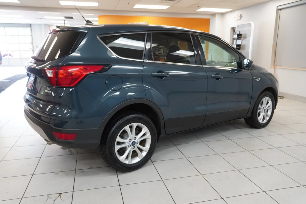 Used 2019 Ford Escape SE AWD/4WD image 11