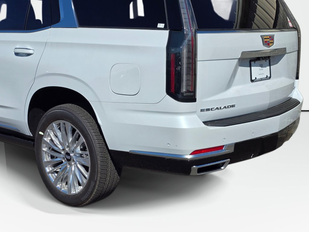 New 2026 Cadillac Escalade Luxury AWD/4WD image 13
