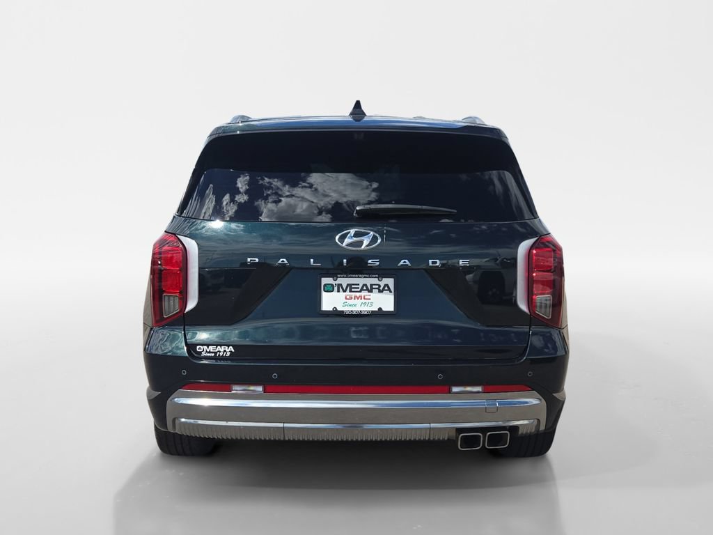 Used 2024 Hyundai Palisade Calligraphy FWD image 4