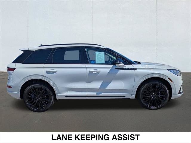 Used 2024 Lincoln Corsair Reserve w/ Equipment Group 201A FWD image 6