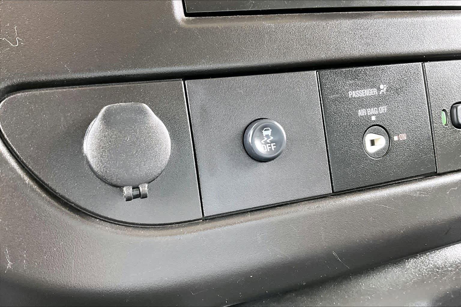 Used 2021 Chevrolet Express 3500 LT w/ LT Preferred Equipment Group image 31