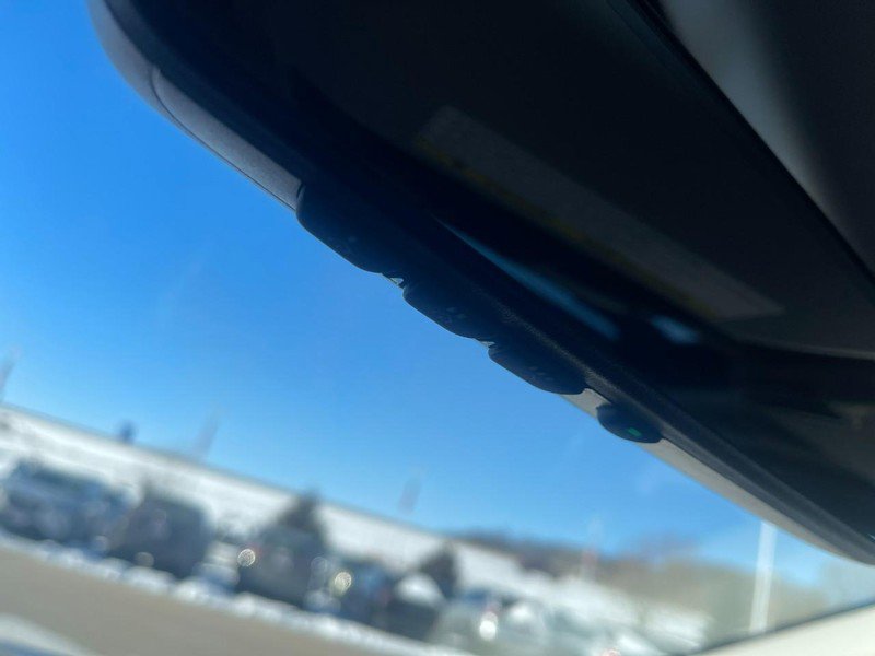 Used 2023 Subaru Crosstrek 2.5i Limited w/ Moonroof Package AWD/4WD image 32