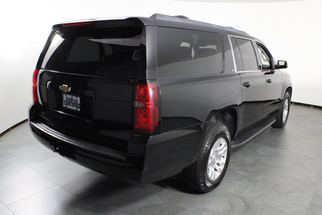 Used 2019 Chevrolet Suburban LT RWD image 3