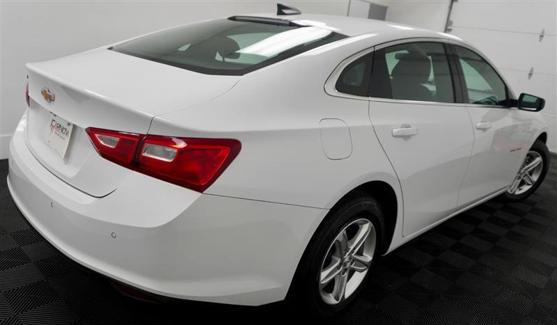 Used 2024 Chevrolet Malibu LS w/ Driver Confidence Package image 7