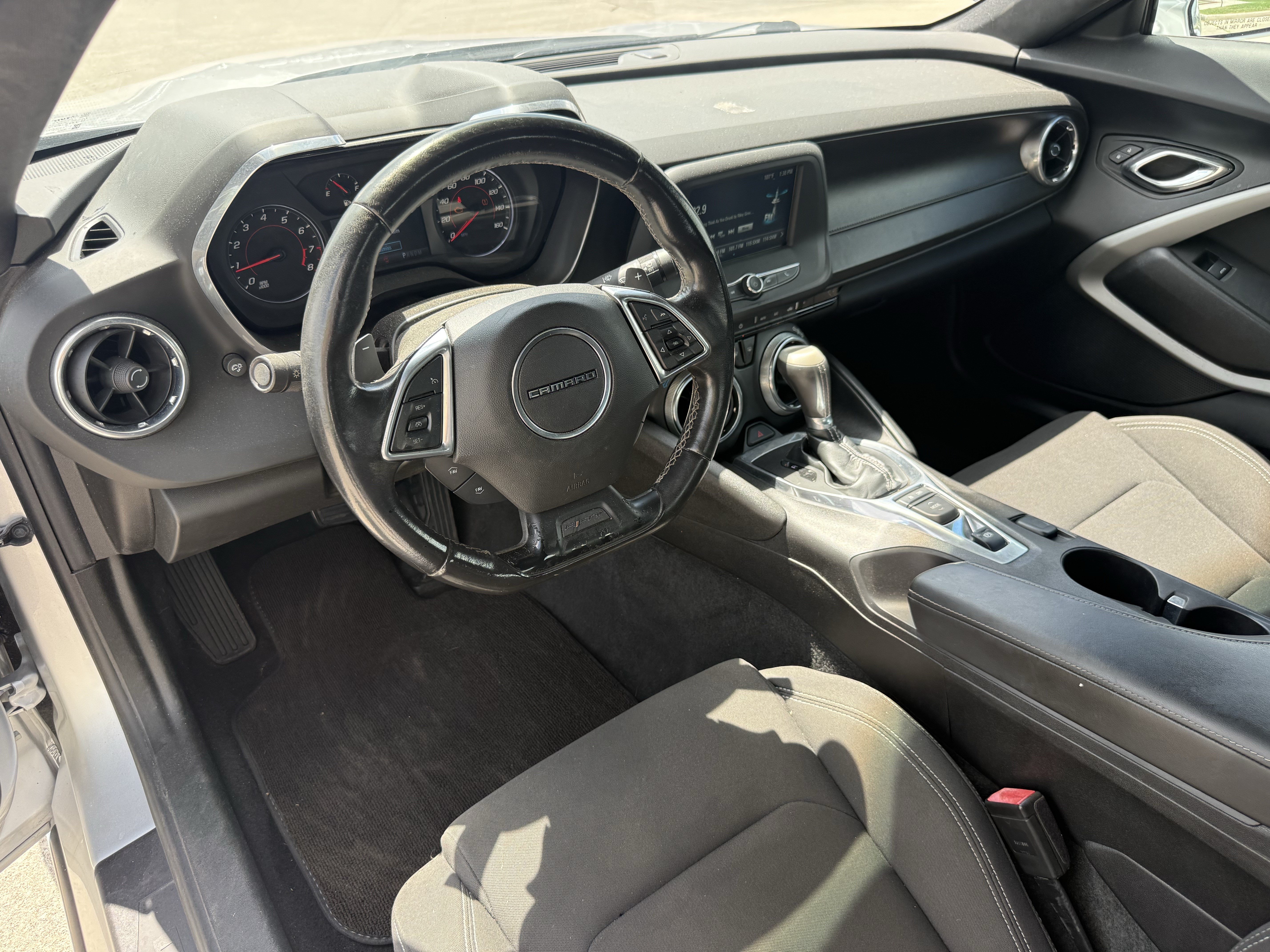 Used 2017 Chevrolet Camaro LT RWD image 13