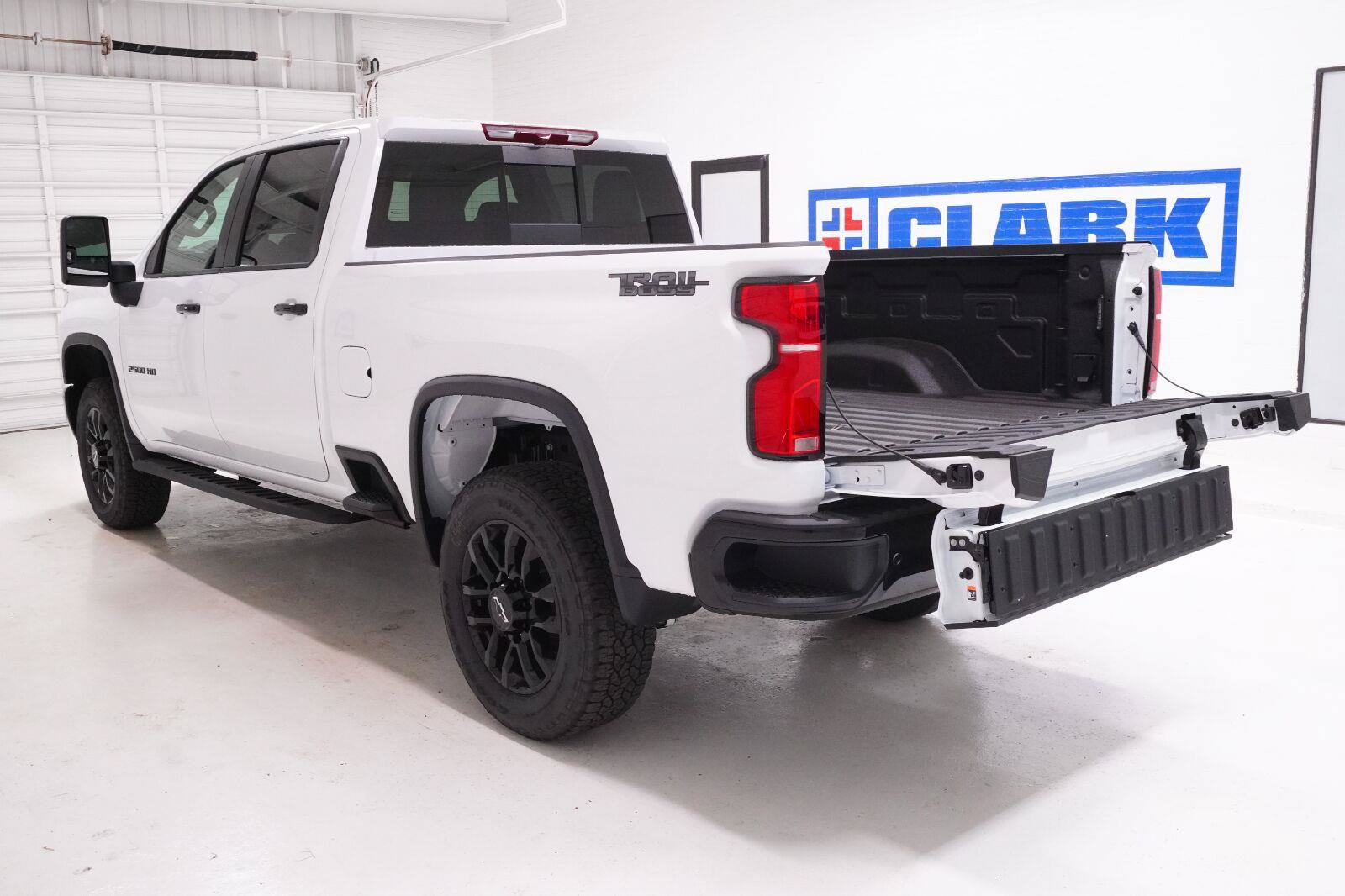 New 2026 Chevrolet Silverado 2500 LT w/ Trail Boss Package AWD/4WD image 35