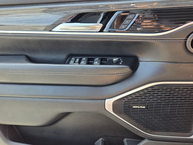 Used 2022 Jeep Wagoneer Series II RWD image 26