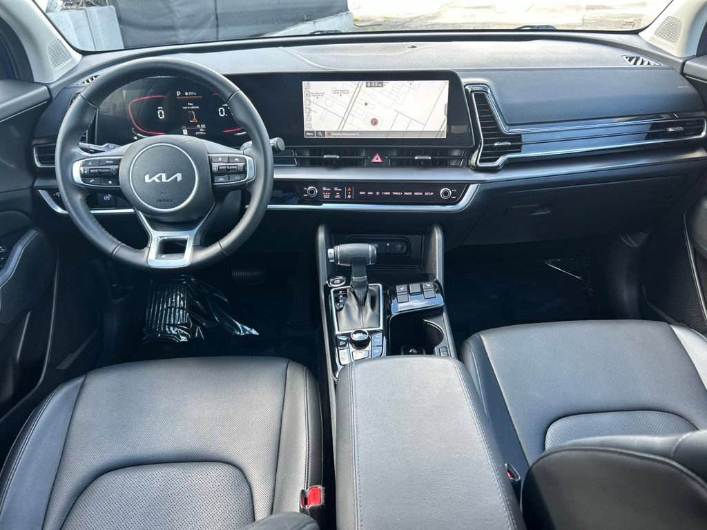 Used 2025 Kia Sportage EX FWD image 31
