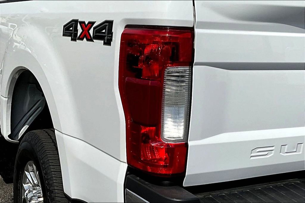 Used 2019 Ford F350 XLT w/ XLT Premium Package AWD/4WD image 28