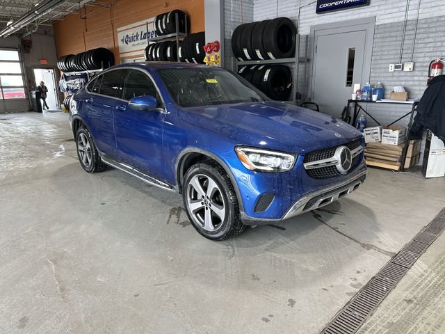 Used 2023 Mercedes-Benz GLC 300 4MATIC Coupe image 11