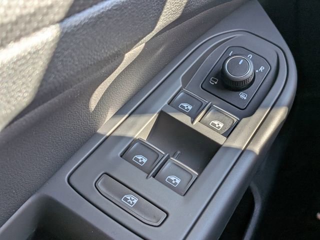 Used 2024 Volkswagen Golf R image 23