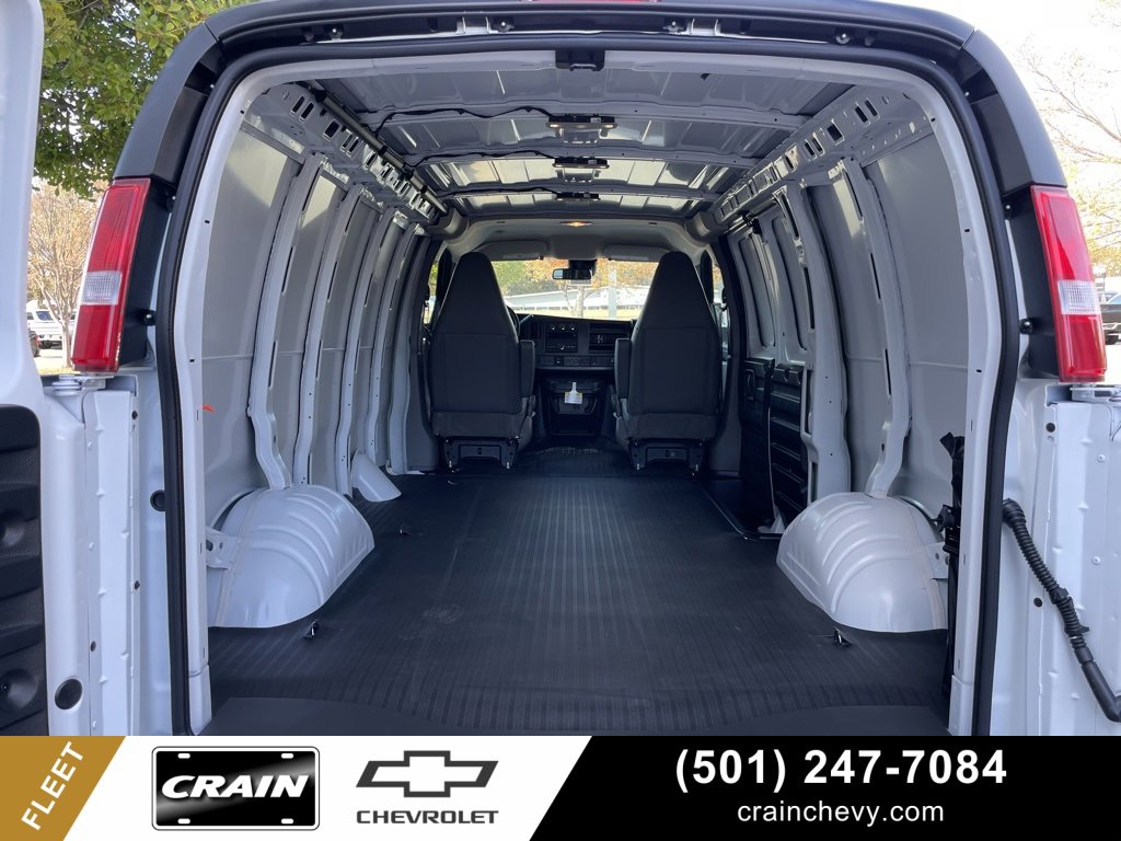 New 2025 Chevrolet Express 2500 image 11