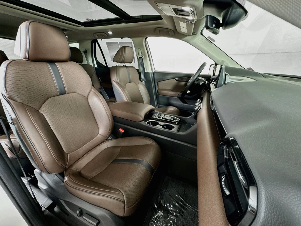 Used 2024 Honda Pilot Elite image 30