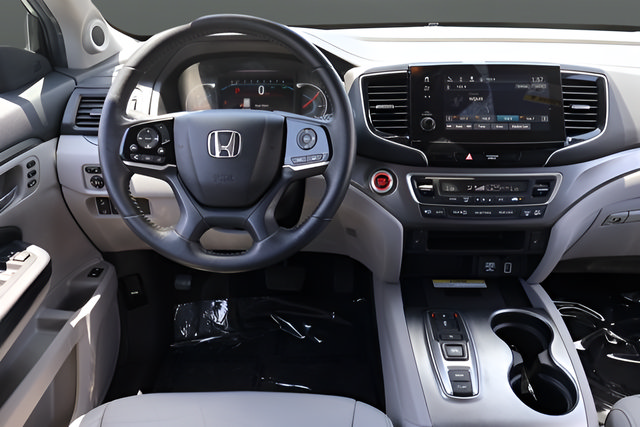 Used 2021 Honda Pilot Special Edition image 16