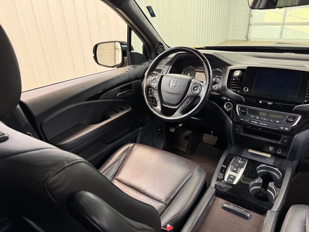Used 2022 Honda Ridgeline Black Edition image 30