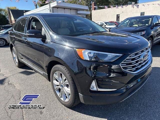 Used 2022 Ford Edge Titanium image 15
