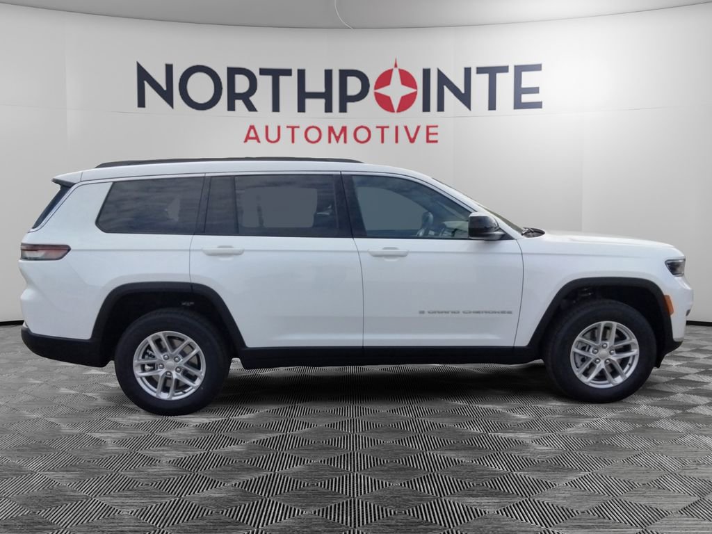 Used 2024 Jeep Grand Cherokee L Laredo image 7