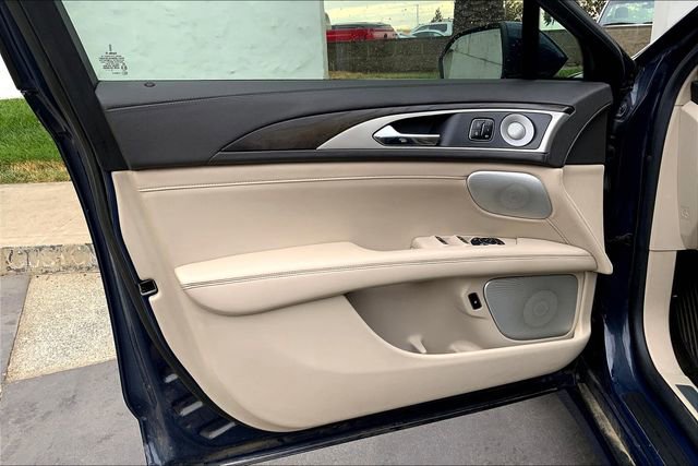 Used 2018 Lincoln MKZ Reserve w/ Luxury Package image 23