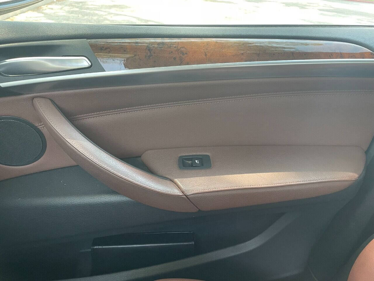 Used 2011 BMW X5 xDrive35i image 14