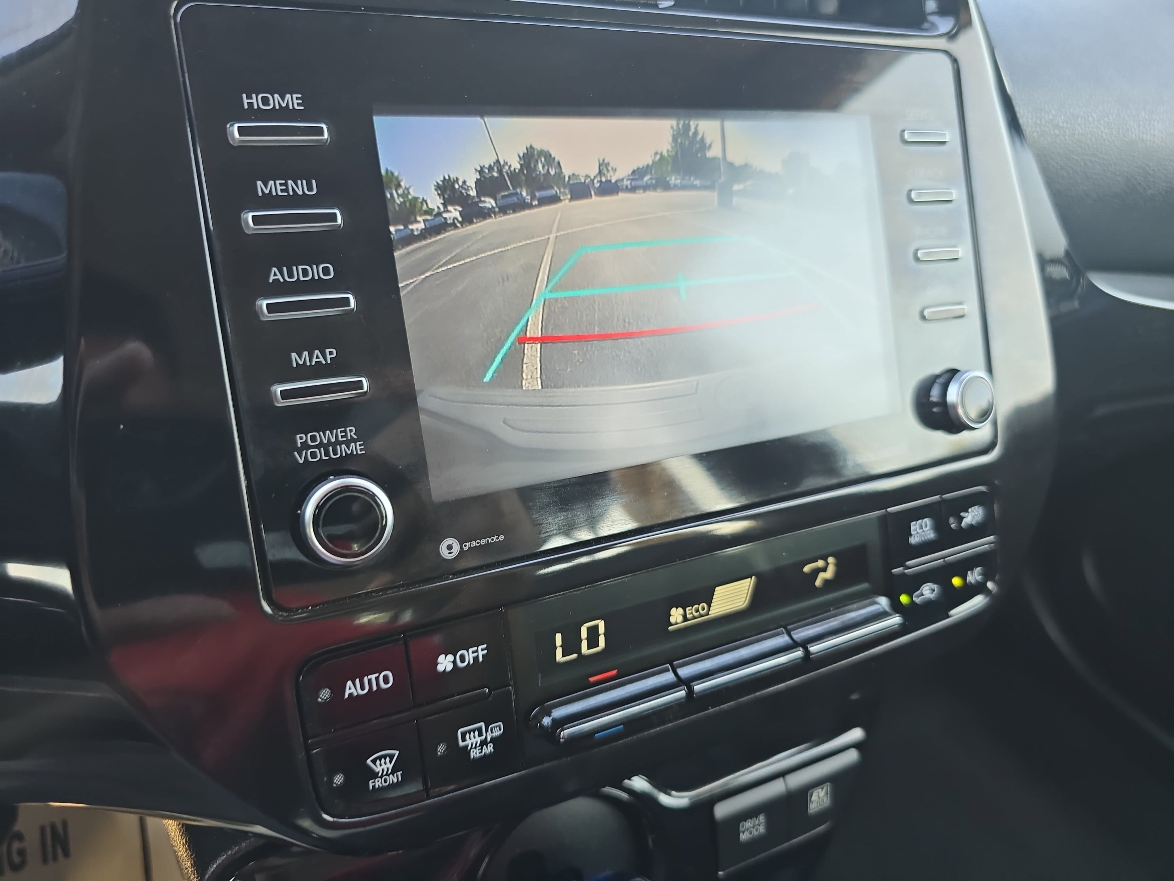 Used 2022 Toyota Prius FWD image 22