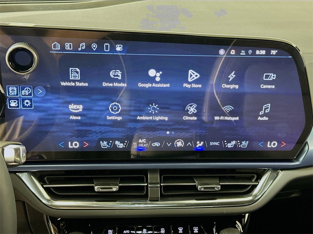 New 2025 Chevrolet Equinox EV LT w/ Convenience Package II image 7